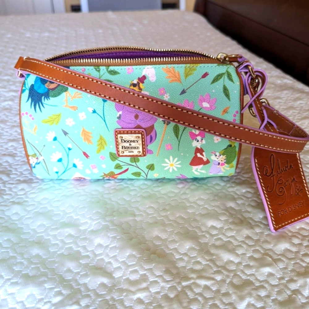 Dooney & Bourke retro Disney's Robin Hood purse